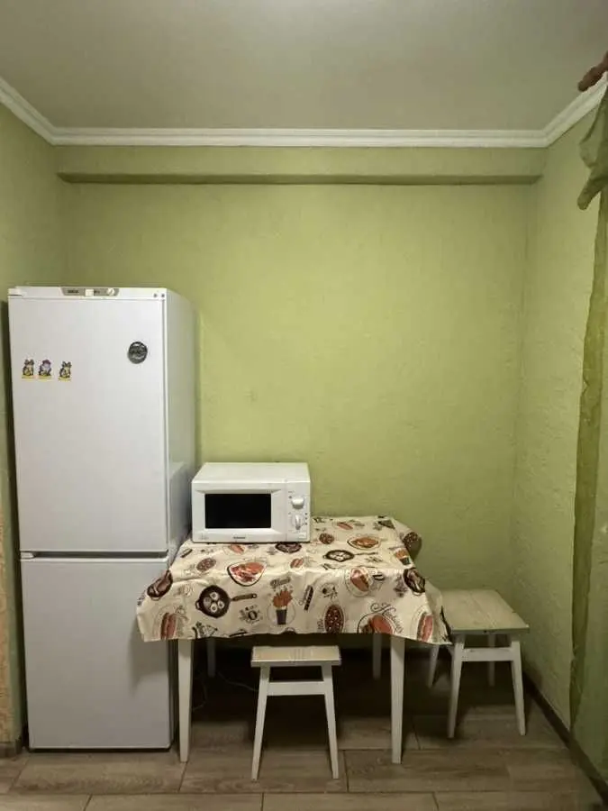 Фото Зняти 1 кімнатну квартиру, Андрія Малишка вул. 27 Київ в довгострокову оренду, ціна: 11000 UAH, код 9451