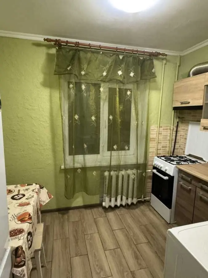 Фото Зняти 1 кімнатну квартиру, Андрія Малишка вул. 27 Київ в довгострокову оренду, ціна: 11000 UAH, код 9451