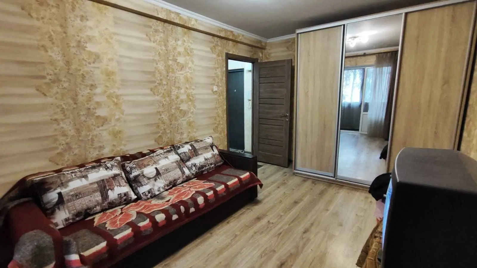 Фото Зняти 1 кімнатну квартиру, Андрія Малишка вул. 27 Київ в довгострокову оренду, ціна: 11000 UAH, код 9451
