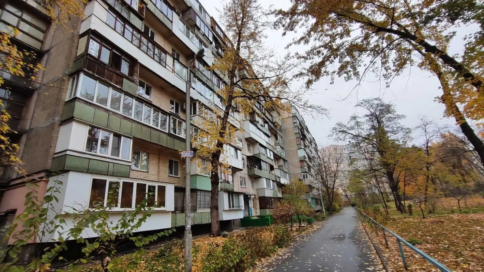 Фото Зняти 1 кімнатну квартиру, Андрія Малишка вул. 27 Київ в довгострокову оренду, ціна: 11000 UAH, код 9451