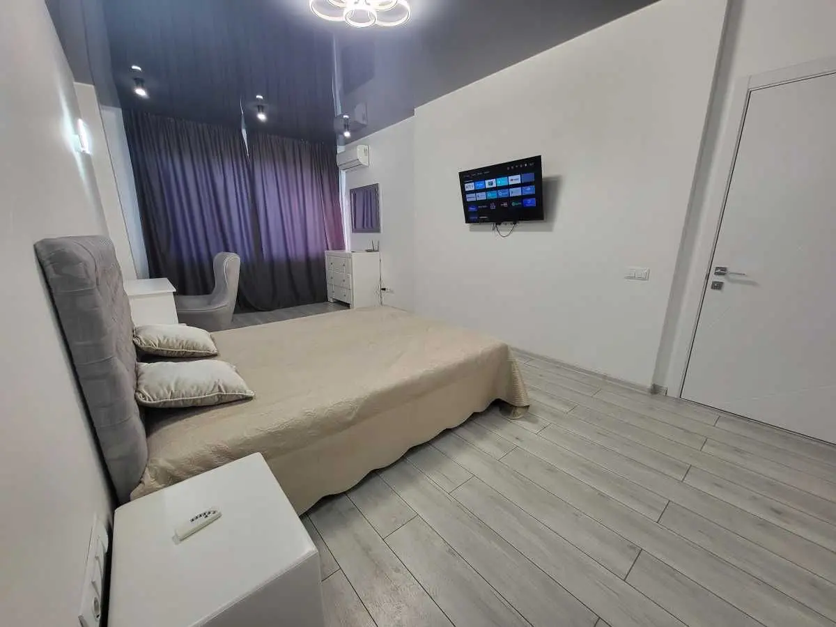 Фото Rent a 1-room apartment, Beresteiska Avenue (Peremohy Avenue)  Kyiv for long-term rent, price: 26500 UAH, code 9453