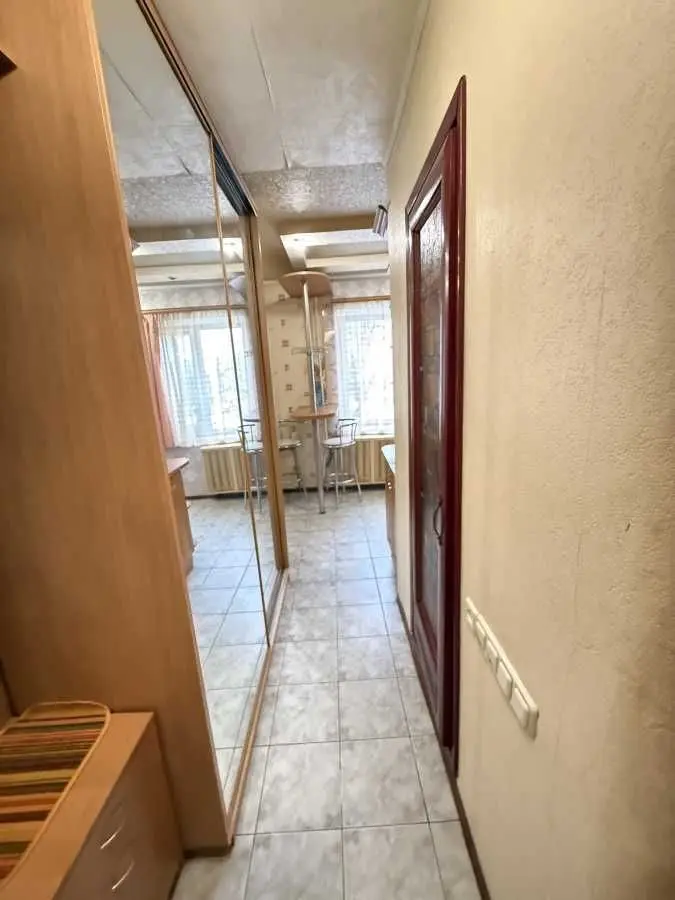 Фото Зняти 1 кімнатну квартиру, Героїв Сталінграда просп.  Київ в довгострокову оренду, ціна: 13500 UAH, код 9456