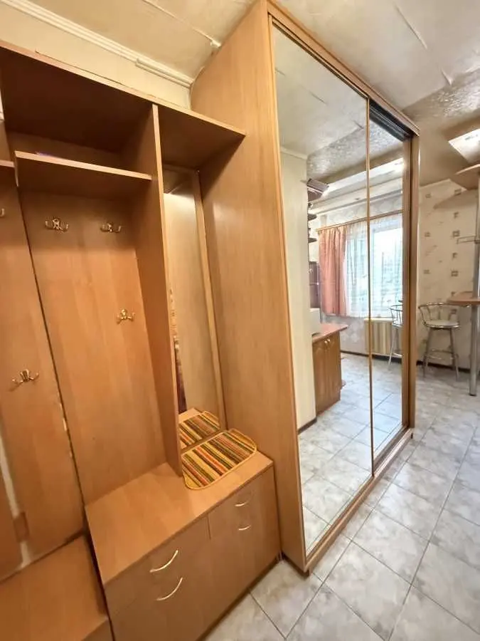 Фото Зняти 1 кімнатну квартиру, Героїв Сталінграда просп.  Київ в довгострокову оренду, ціна: 13500 UAH, код 9456