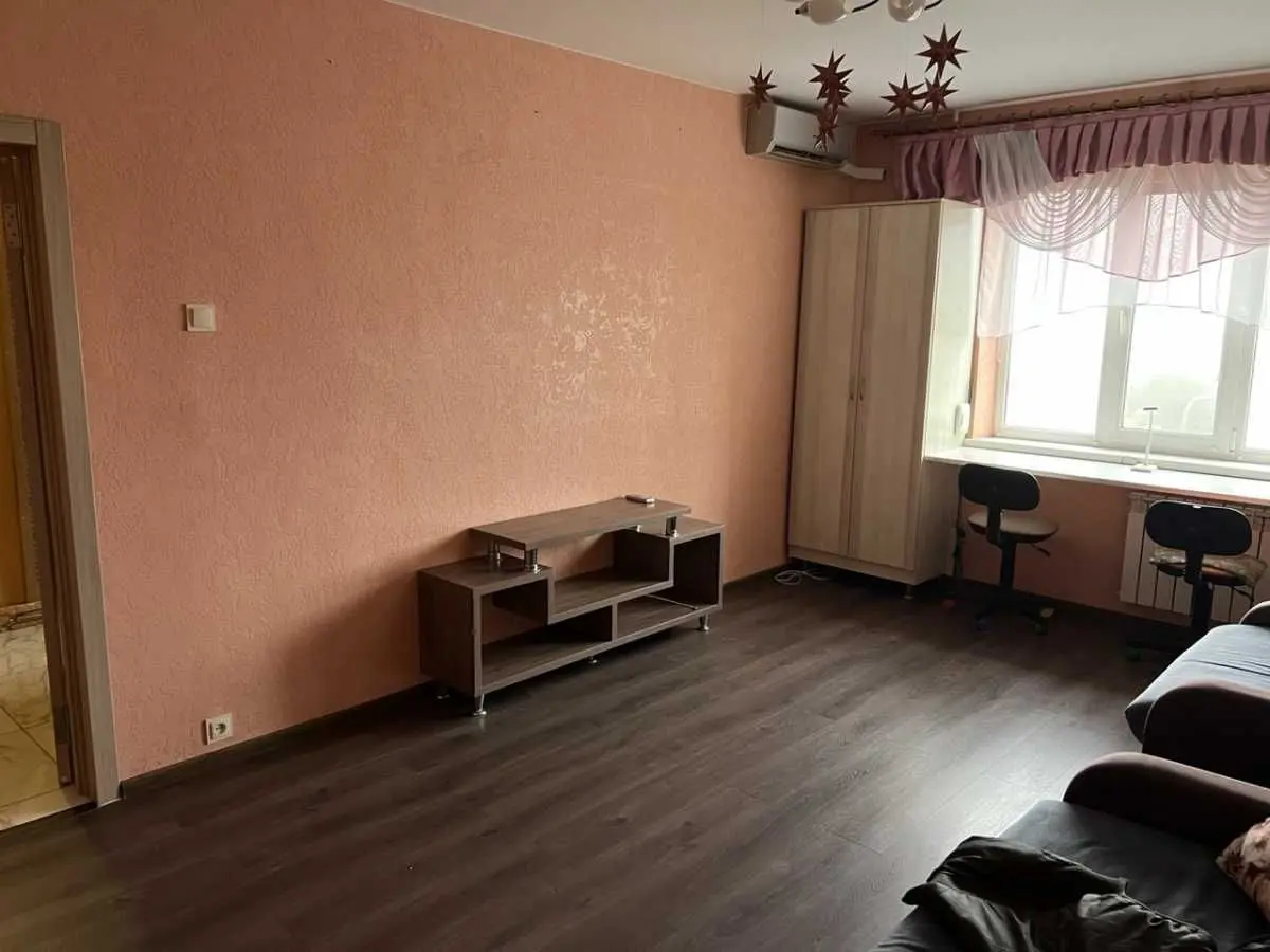 Фото Зняти 1 кімнатну квартиру, Лісківська вул.  Київ в довгострокову оренду, ціна: 10000 UAH, код 9461