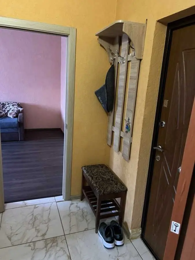 Фото Зняти 1 кімнатну квартиру, Лісківська вул.  Київ в довгострокову оренду, ціна: 10000 UAH, код 9461