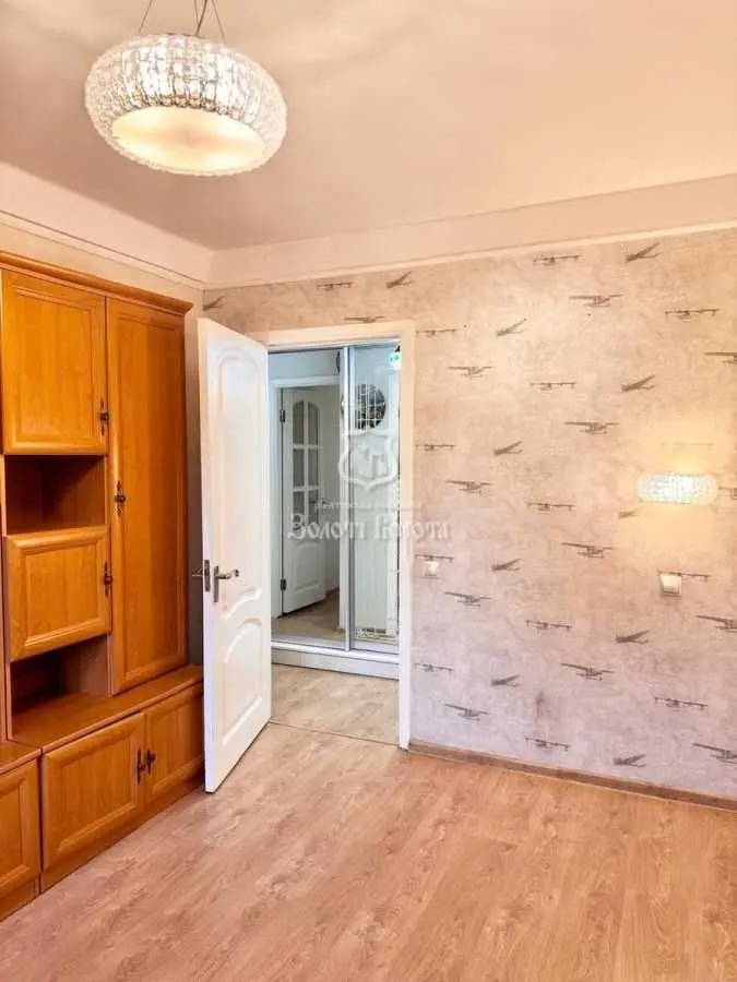 Фото Продаю 3-комнатную квартиру, 59.3 кв. м, Васильковская ул. 2а Киев, цена: 110000 USD, код 9467
