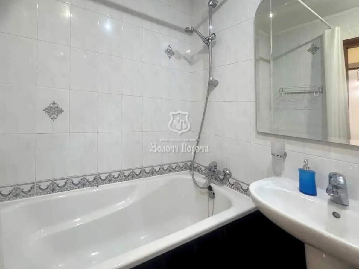 Фото Продаю 4 кімнатну квартиру, 104.4 кв. м, Антоновича вул. (Горького) 91/14 Київ, ціна: 149000 USD, код 9468