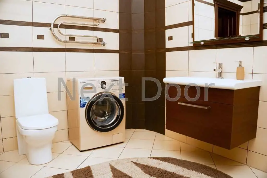 Фото Продаю дом, 327 кв. м, Радистов пер.  Киев, цена: 420000 USD, код 9470