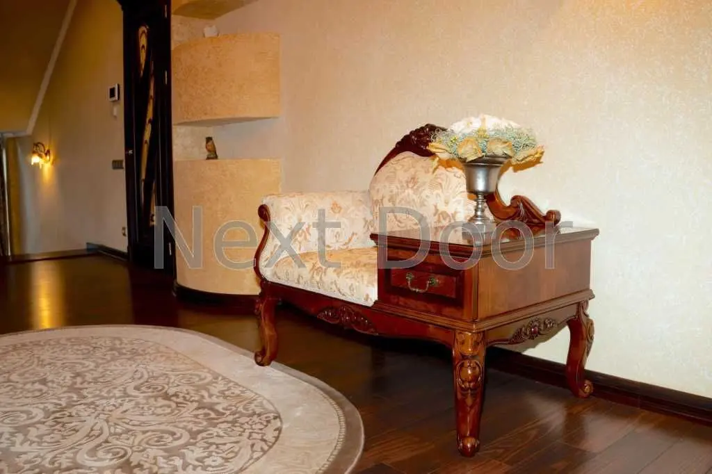 Фото Продаю дом, 327 кв. м, Радистов пер.  Киев, цена: 420000 USD, код 9470