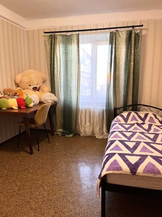 Фото Зняти 2 кімнатну квартиру, Оболонський просп. 10 Київ в довгострокову оренду, ціна: 13900 UAH, код 9471