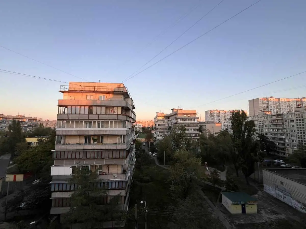 Фото Зняти 2 кімнатну квартиру, Оболонський просп. 10 Київ в довгострокову оренду, ціна: 13900 UAH, код 9471