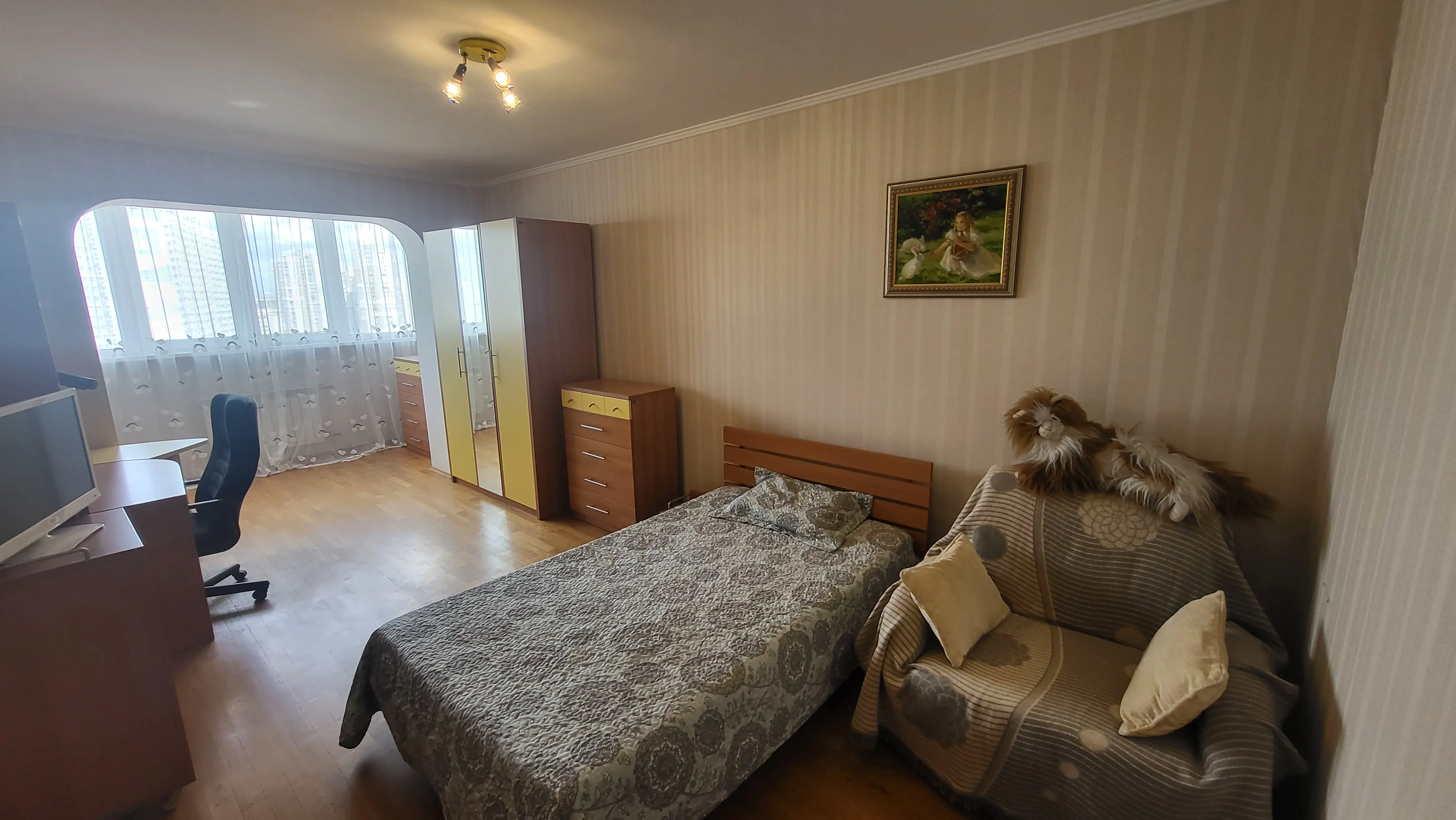 Фото Зняти 3 кімнатну квартиру, Миколи Бажана просп. 36 Київ в довгострокову оренду, ціна: 18000 UAH, код 9481