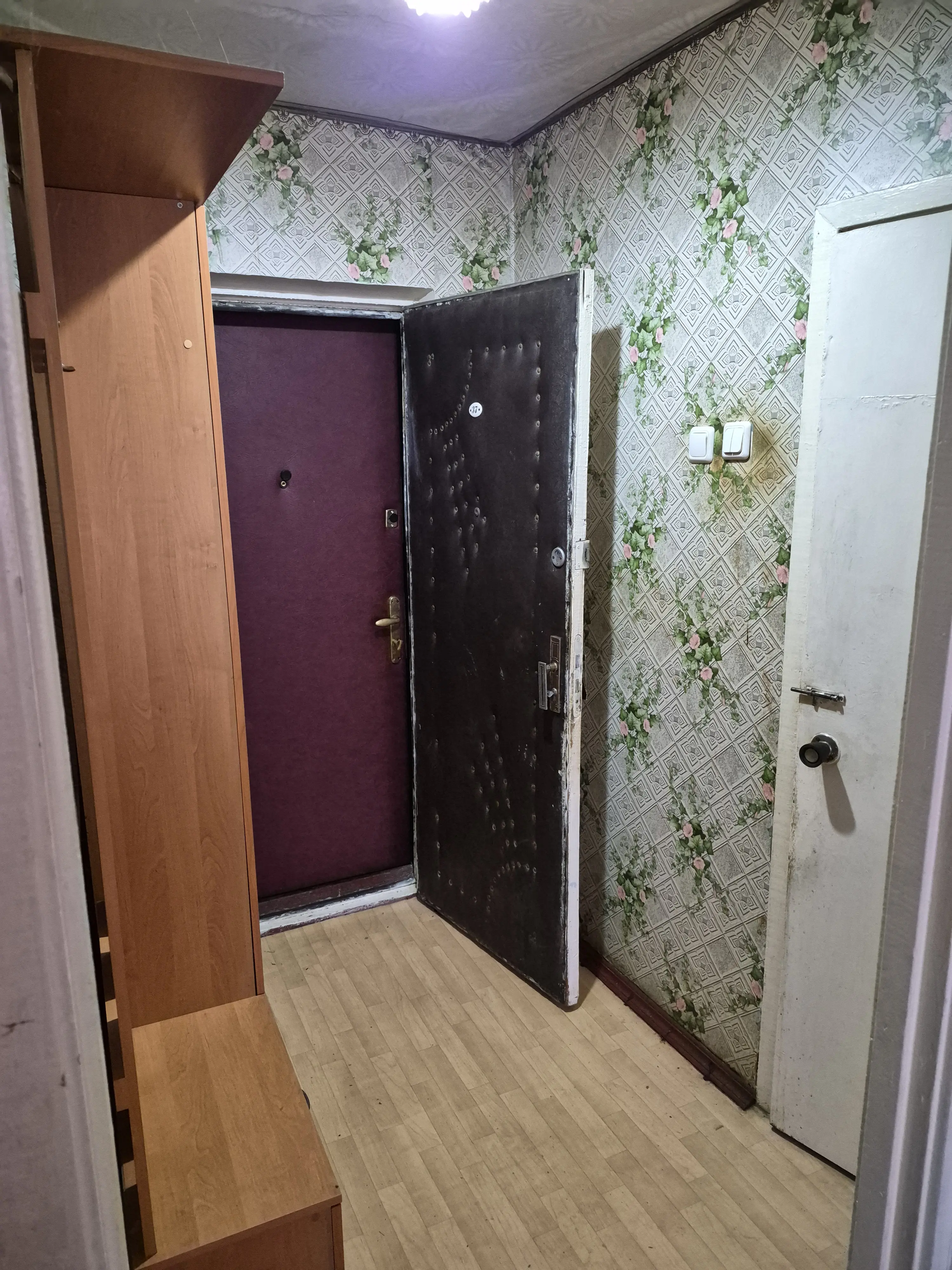 Фото Selling a 1-room apartment, 30.1 sq.m., Nyzhnioiurkivska Street 13 Kyiv, price: 50000 $, code 9486