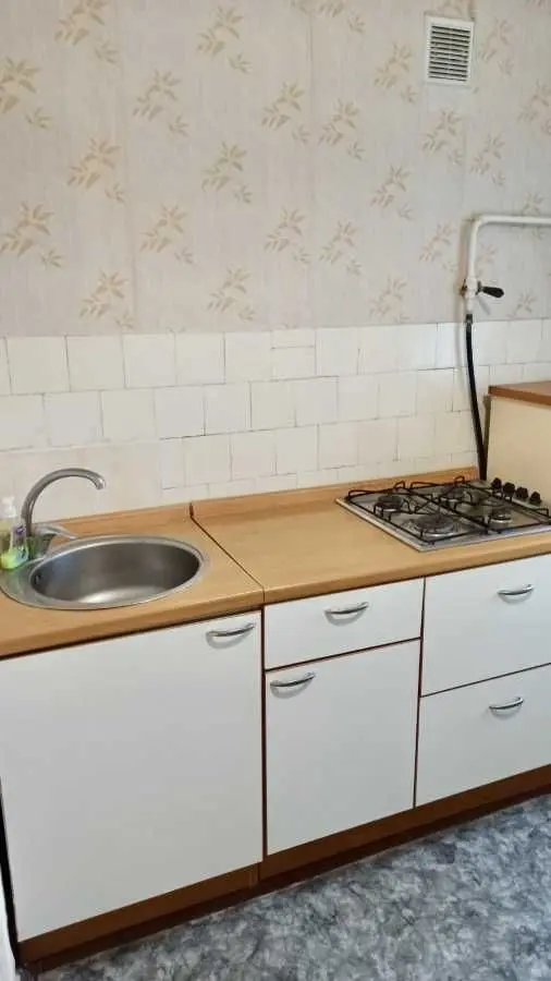 Фото Зняти 1 кімнатну квартиру, Волинська вул. 2 Київ в довгострокову оренду, ціна: 9000 UAH, код 9492
