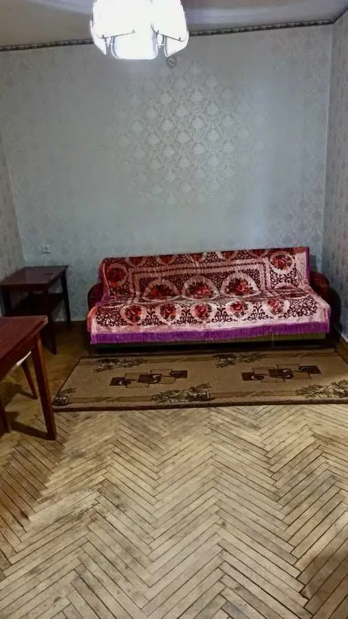 Фото Зняти 1 кімнатну квартиру, Волинська вул. 2 Київ в довгострокову оренду, ціна: 9000 UAH, код 9492