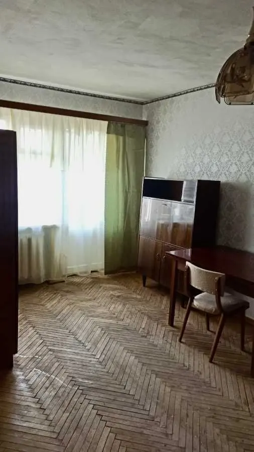 Фото Зняти 1 кімнатну квартиру, Волинська вул. 2 Київ в довгострокову оренду, ціна: 9000 UAH, код 9492