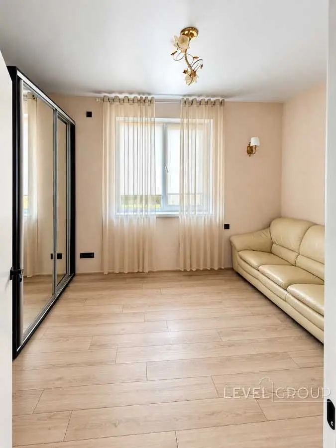 Фото Продаю дом, 140 кв. м, Шкиля ул.  Борисполь, цена: 175000 USD, код 9493