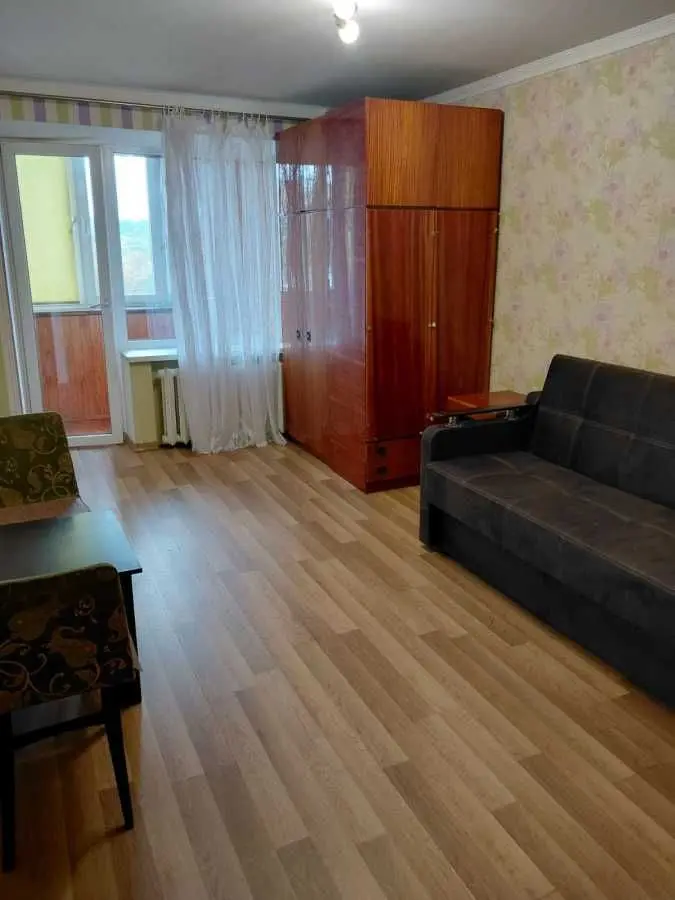 Фото Зняти 1 кімнатну квартиру, Алматинська вул. (Алма-Атинська)  Київ в довгострокову оренду, ціна: 8000 UAH, код 9503