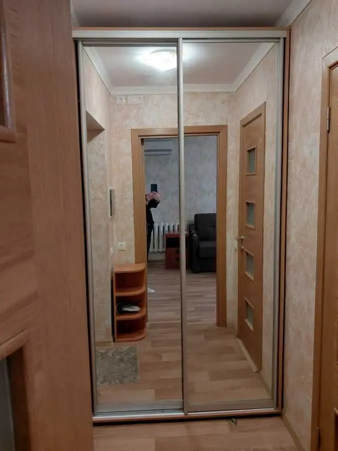 Фото Зняти 1 кімнатну квартиру, Алматинська вул. (Алма-Атинська)  Київ в довгострокову оренду, ціна: 8000 UAH, код 9503