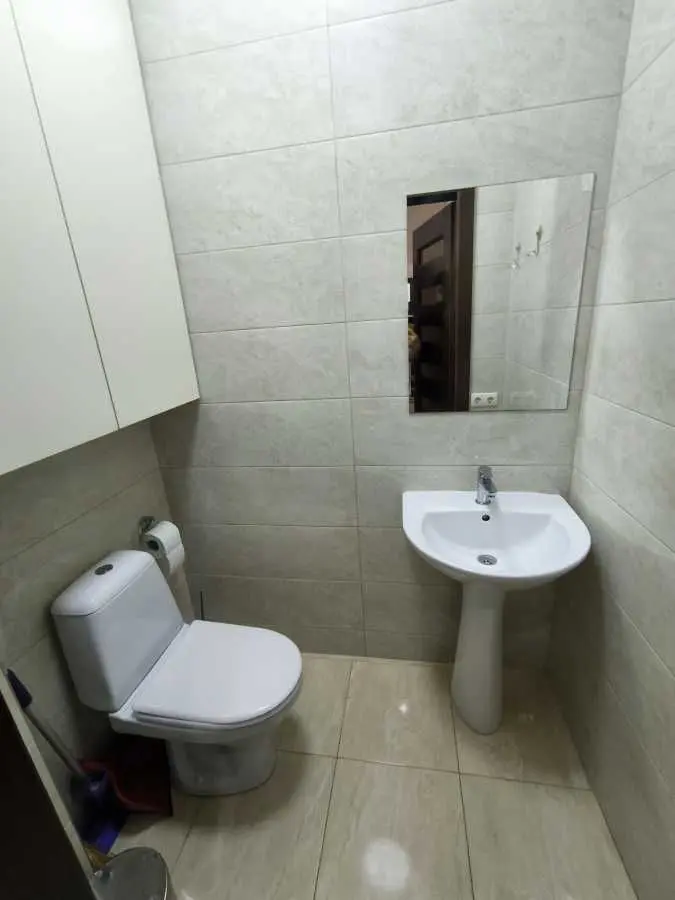 Фото Зняти 2 кімнатну квартиру, Метрологічна вул. 15а Київ в довгострокову оренду, ціна: 25000 UAH, код 9505