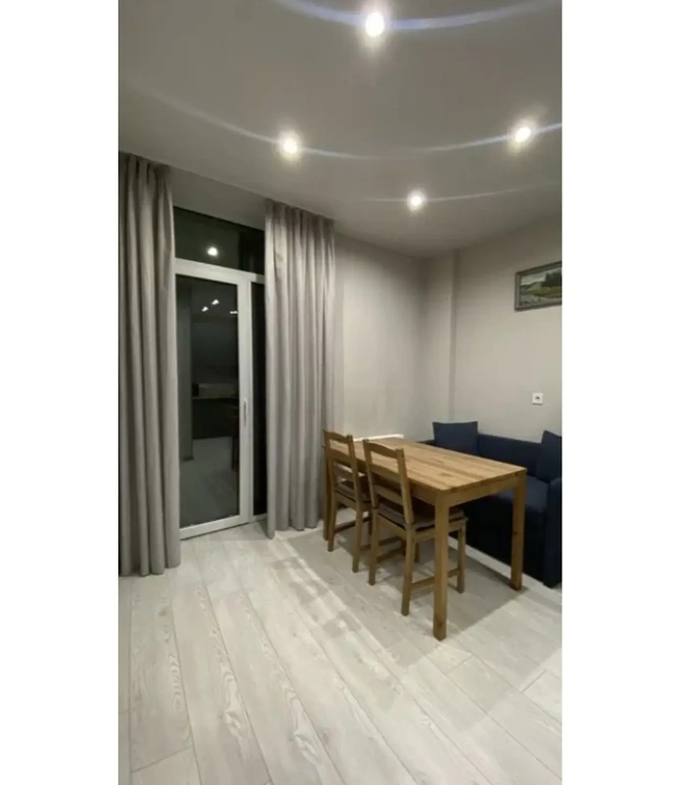 Фото Selling a 1-room apartment, 35 sq.m., Raketna Street  Kyiv, price: 49000 $, code 9506