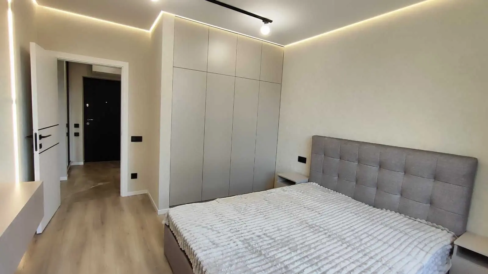 Фото Rent a 1-room apartment, Rodyny Kristeriv street  Kyiv for long-term rent, price: 600 USD, code 9510
