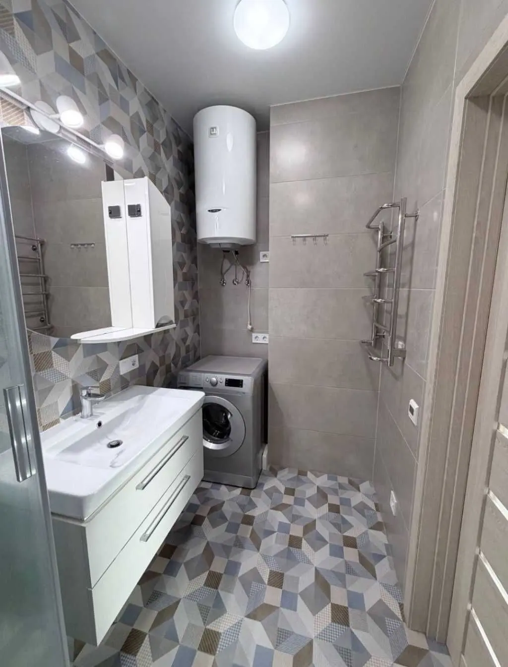 Фото Rent a 2-room apartment, Vidradnyi Avenue 2 Kyiv for long-term rent, price: 17999 UAH, code 9514