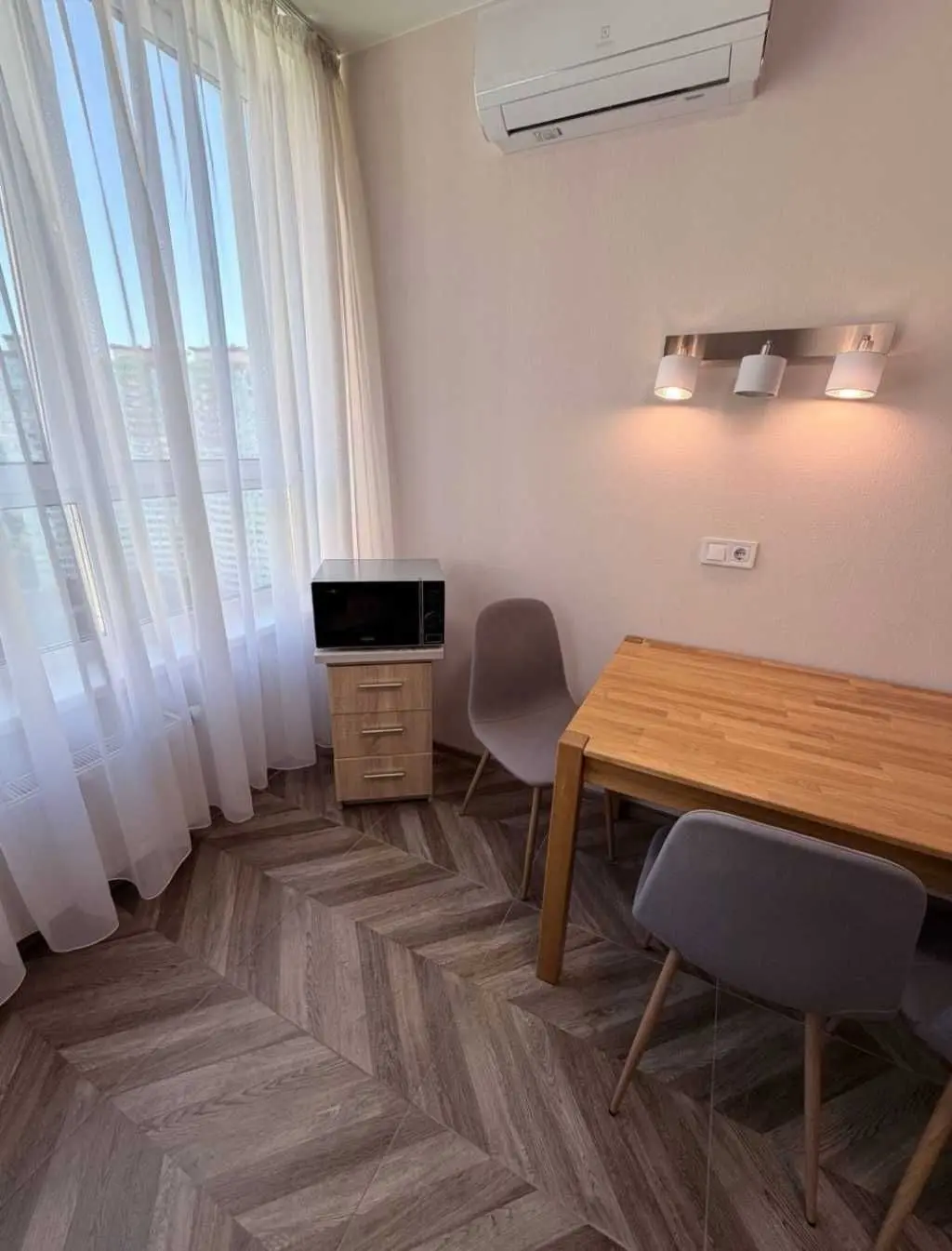 Фото Rent a 2-room apartment, Vidradnyi Avenue 2 Kyiv for long-term rent, price: 17999 UAH, code 9514
