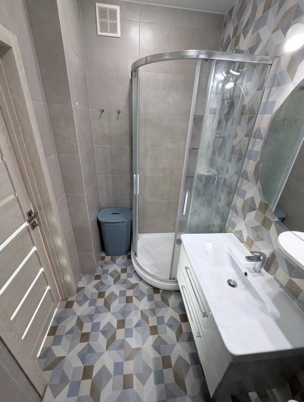 Фото Rent a 2-room apartment, Vidradnyi Avenue 2 Kyiv for long-term rent, price: 17999 UAH, code 9514