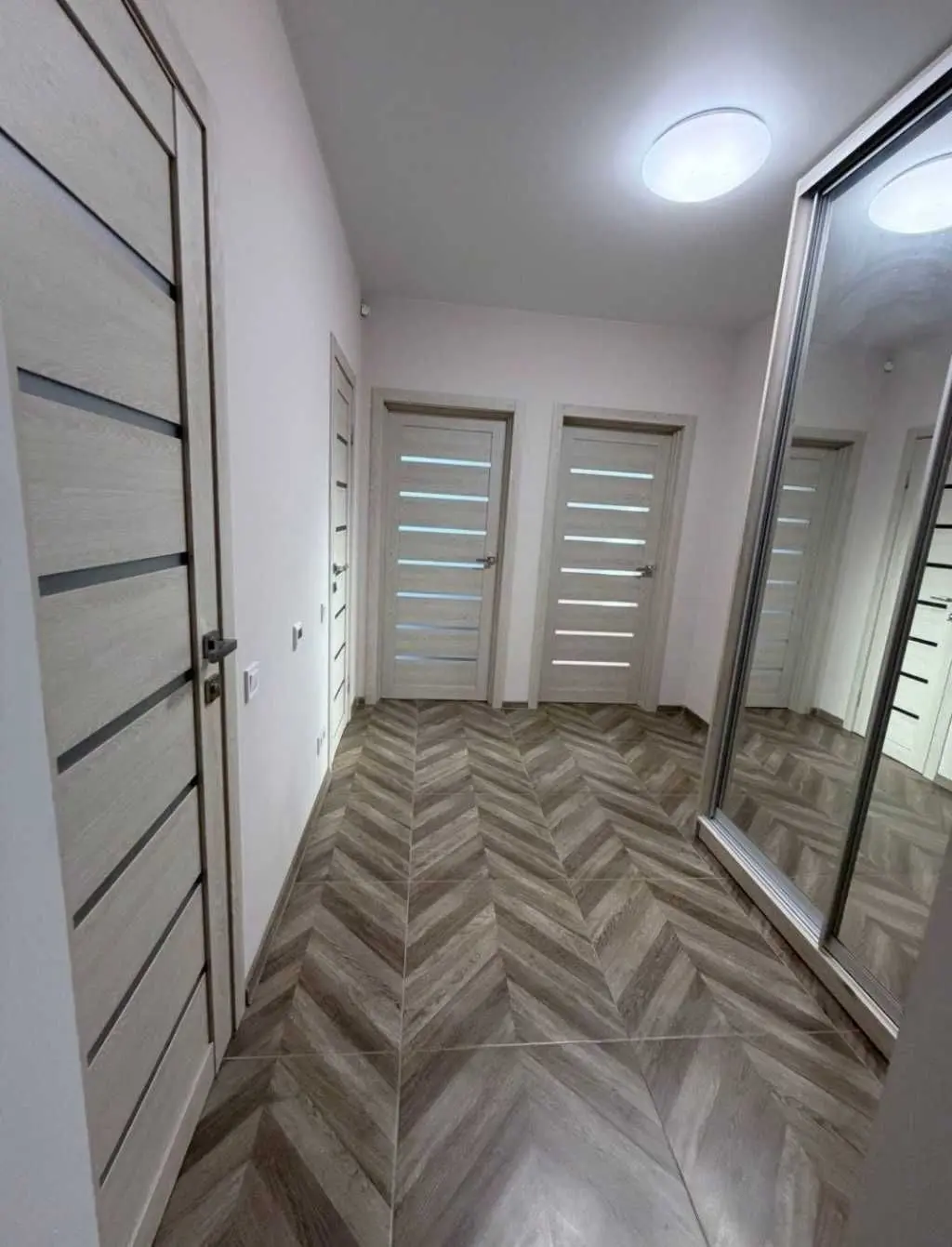 Фото Rent a 2-room apartment, Vidradnyi Avenue 2 Kyiv for long-term rent, price: 17999 UAH, code 9514