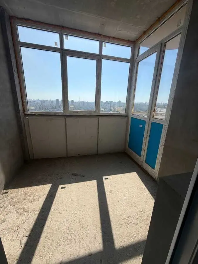 Фото Продаю 1 кімнатну квартиру, 46 кв. м, Юрія Кондратюка вул. 1 Київ, ціна: 52000 USD, код 9515