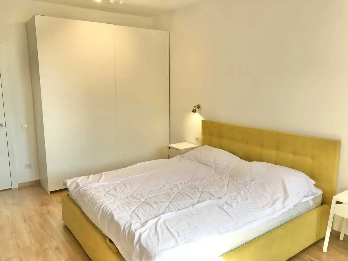 Фото Rent a 1-room apartment, Yuriia Kondratiuka Street 5 Kyiv for long-term rent, price: 21500 UAH, code 9516