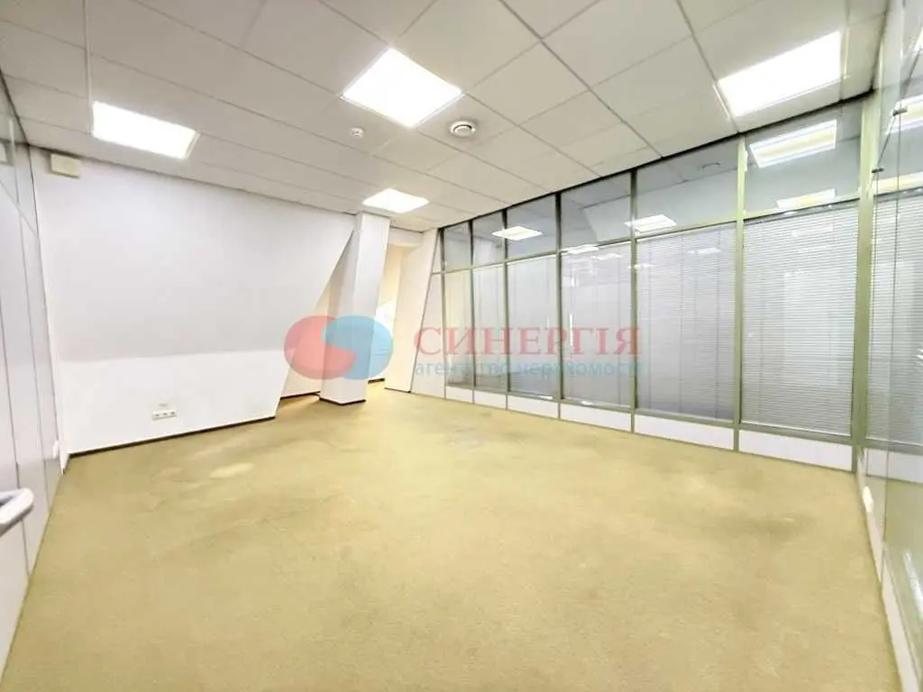 Фото Rent an office, Verkhnii Val Street  Kyiv for long-term rent, price: 400 UAH, code 9521