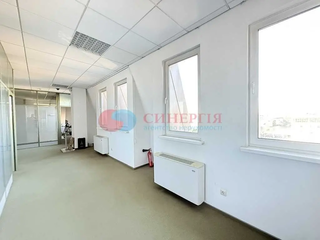 Фото Rent an office, Verkhnii Val Street  Kyiv for long-term rent, price: 400 UAH, code 9521