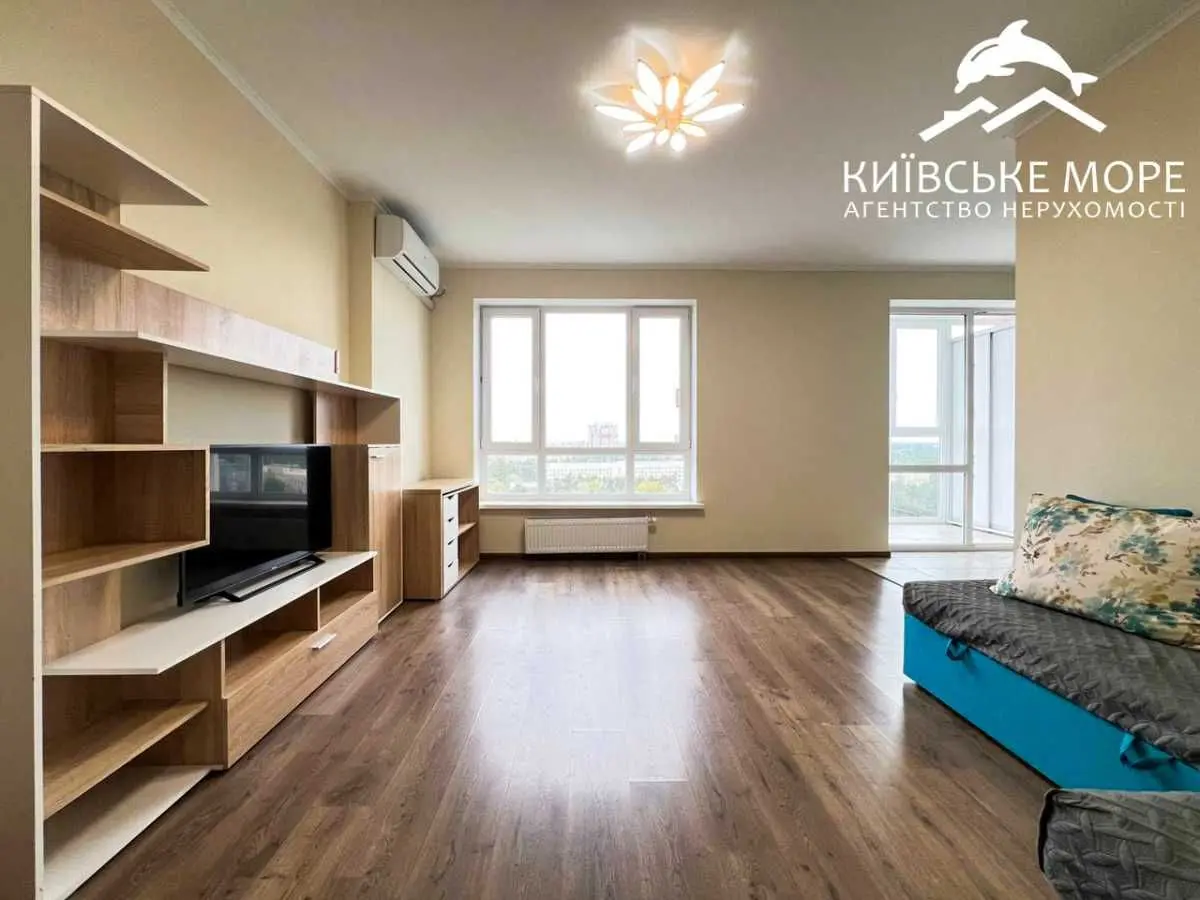 Фото Зняти 3 кімнатну квартиру, Воскресенська вул. 18 Київ в довгострокову оренду, ціна: 27000 UAH, код 9523