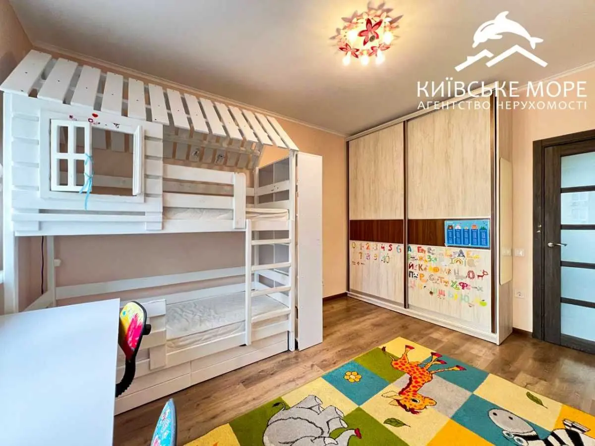 Фото Зняти 3 кімнатну квартиру, Воскресенська вул. 18 Київ в довгострокову оренду, ціна: 27000 UAH, код 9523