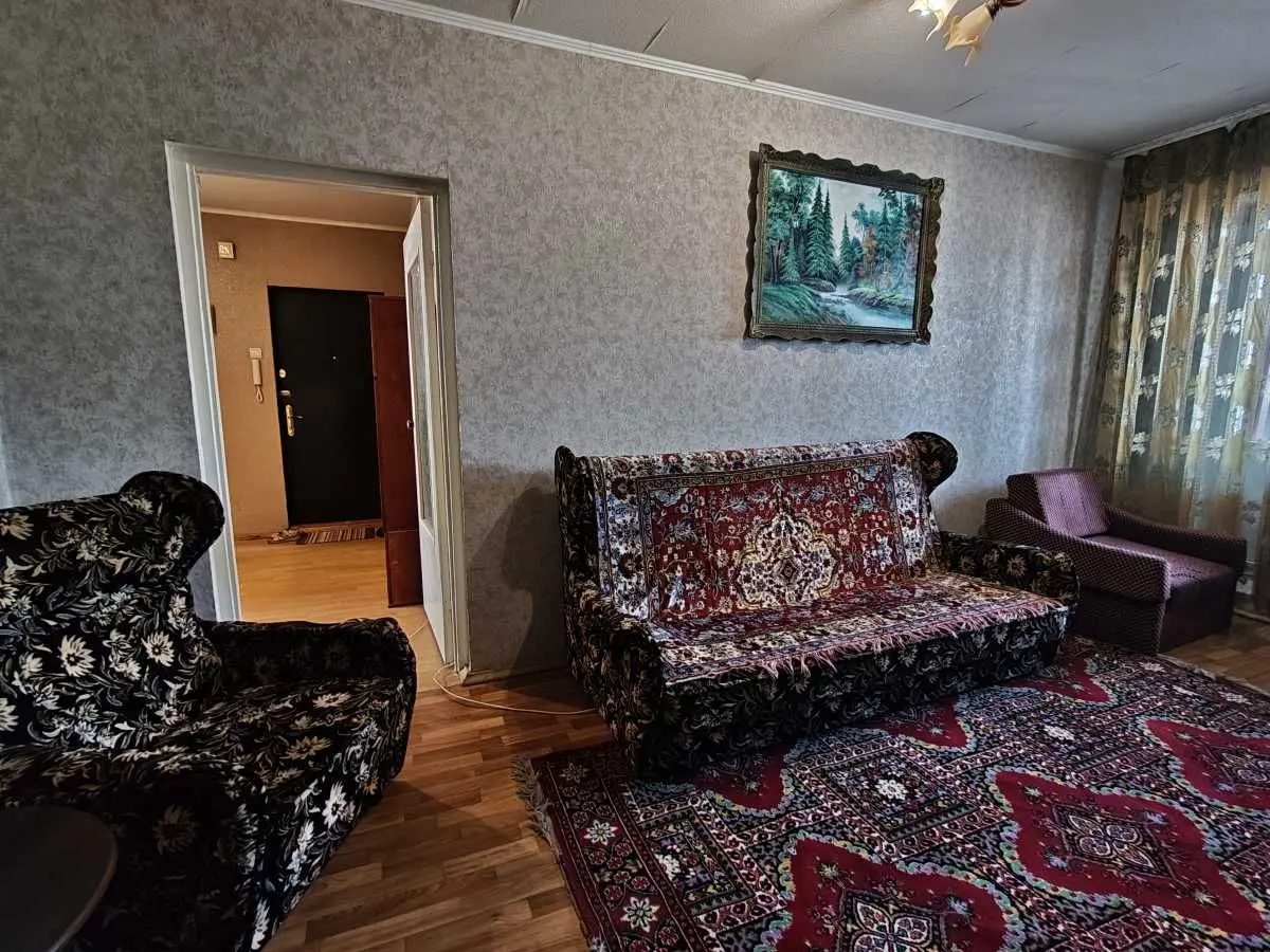 Фото Зняти 3 кімнатну квартиру, Тростянецька вул.  Київ в довгострокову оренду, ціна: 14000 UAH, код 9528