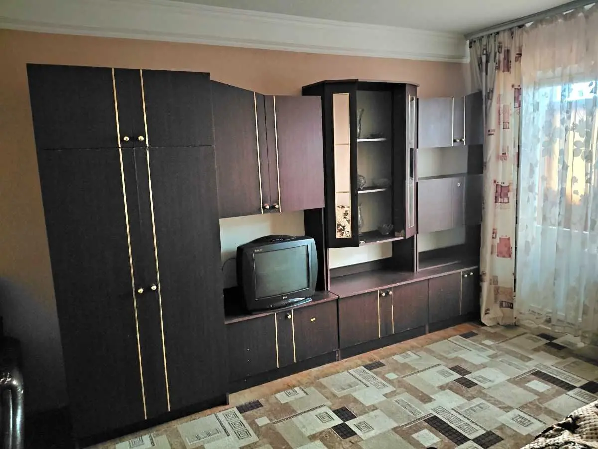 Фото Зняти 1 кімнатну квартиру, Шолом-Алейхема вул. 12 Київ в довгострокову оренду, ціна: 7300 UAH, код 9533