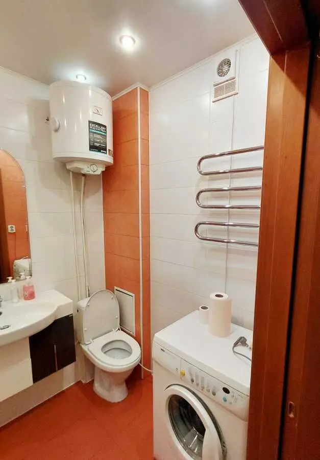 Фото Продаю 1-комнатную квартиру, 47.3 кв. м, Вацлава Гавела бульв. (Ивана Лепсе) 7в Киев, цена: 69700 USD, код 9534