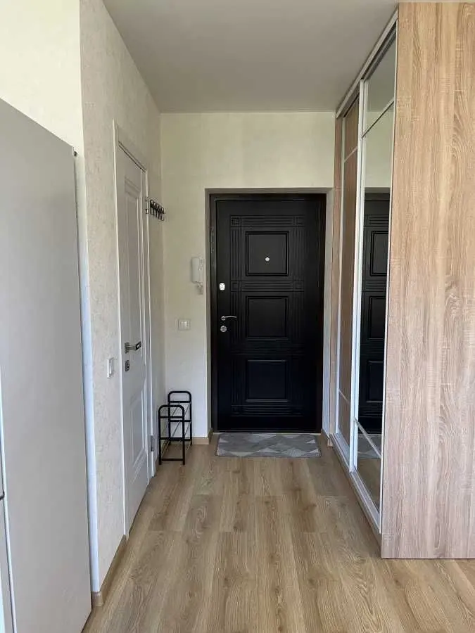 Фото Продаю 1 кімнатну квартиру, 36.4 кв. м, Олександра Чернявського вул. 2 Новоград-Волинський, ціна: 50000 USD, код 9535
