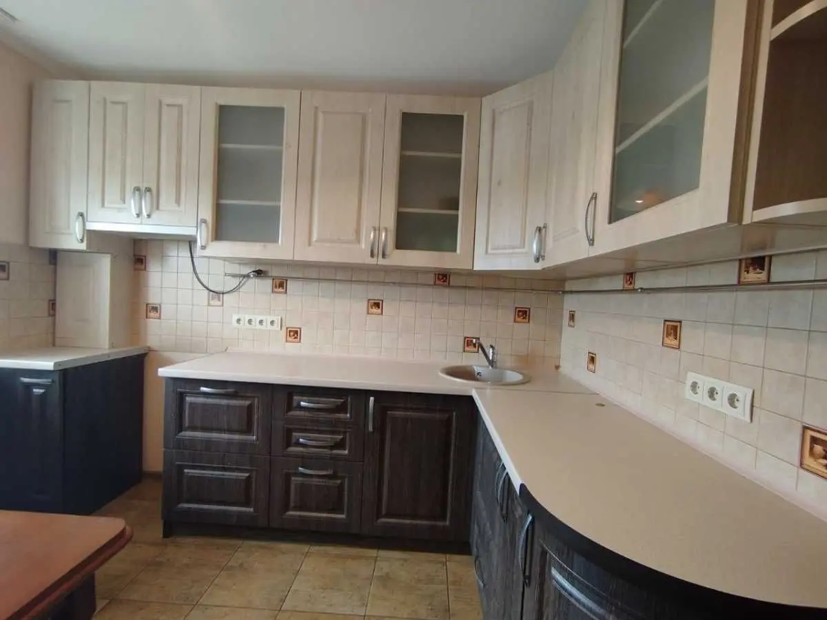 Фото Продаю 2-комнатную квартиру, 58 кв. м, Братиславская ул. 13 Киев, цена: 62000 USD, код 9538