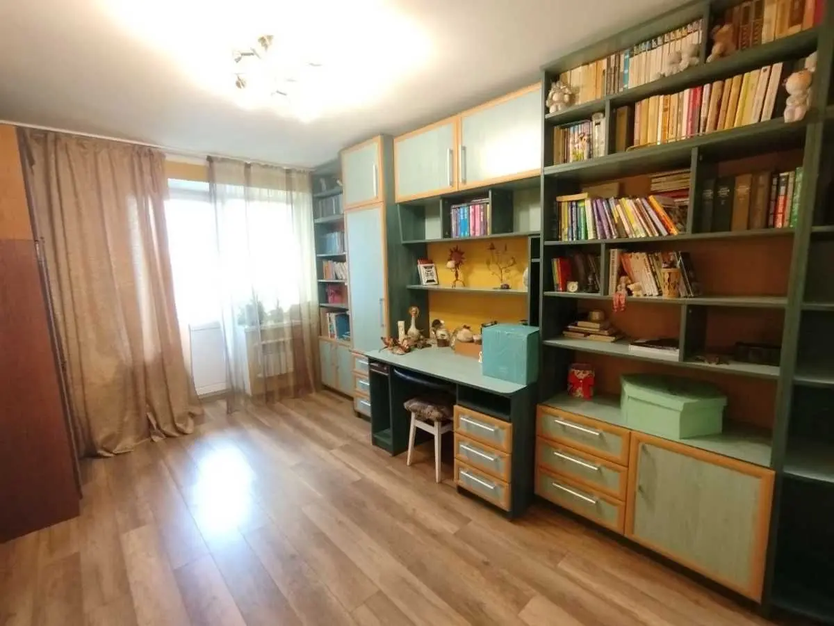 Фото Продаю 2-комнатную квартиру, 58 кв. м, Братиславская ул. 13 Киев, цена: 62000 USD, код 9538