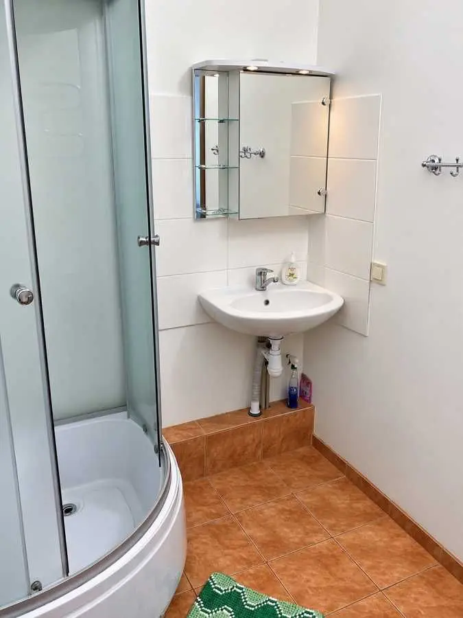 Фото Selling a 1-room apartment, 52 sq.m., Ovanesa Tumaniana Street 15А Kyiv, price: 110000 USD, code 9540