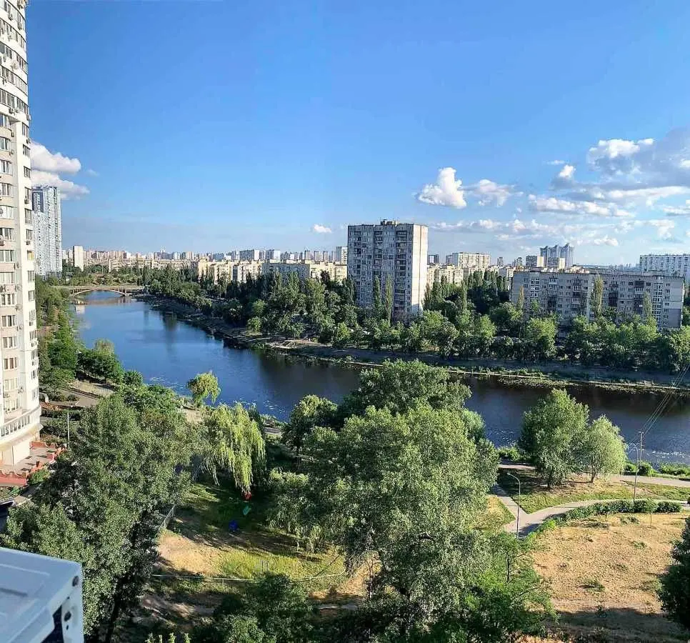 Фото Selling a 1-room apartment, 52 sq.m., Ovanesa Tumaniana Street 15А Kyiv, price: 110000 USD, code 9540
