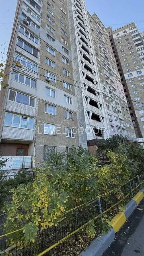 Фото Продаю 2-комнатную квартиру, 55.1 кв. м, Академика Глушкова просп. 13 Киев, цена: 66000 USD, код 9544