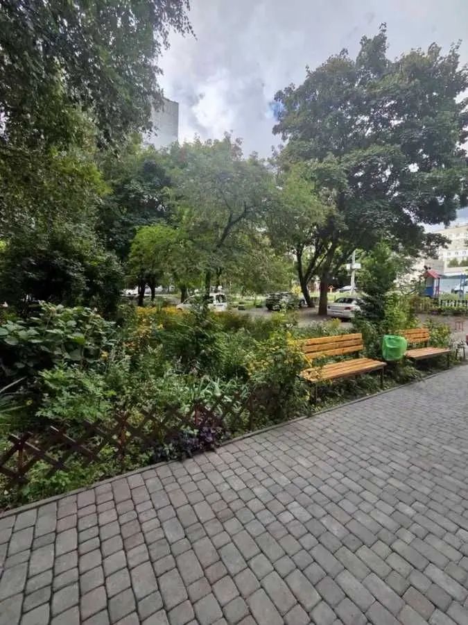 Фото Продаю 1-комнатную квартиру, 39 кв. м, Братів Пʼятигорських ул. (Барнаульская)  Днепр, цена: 28500 USD, код 9545