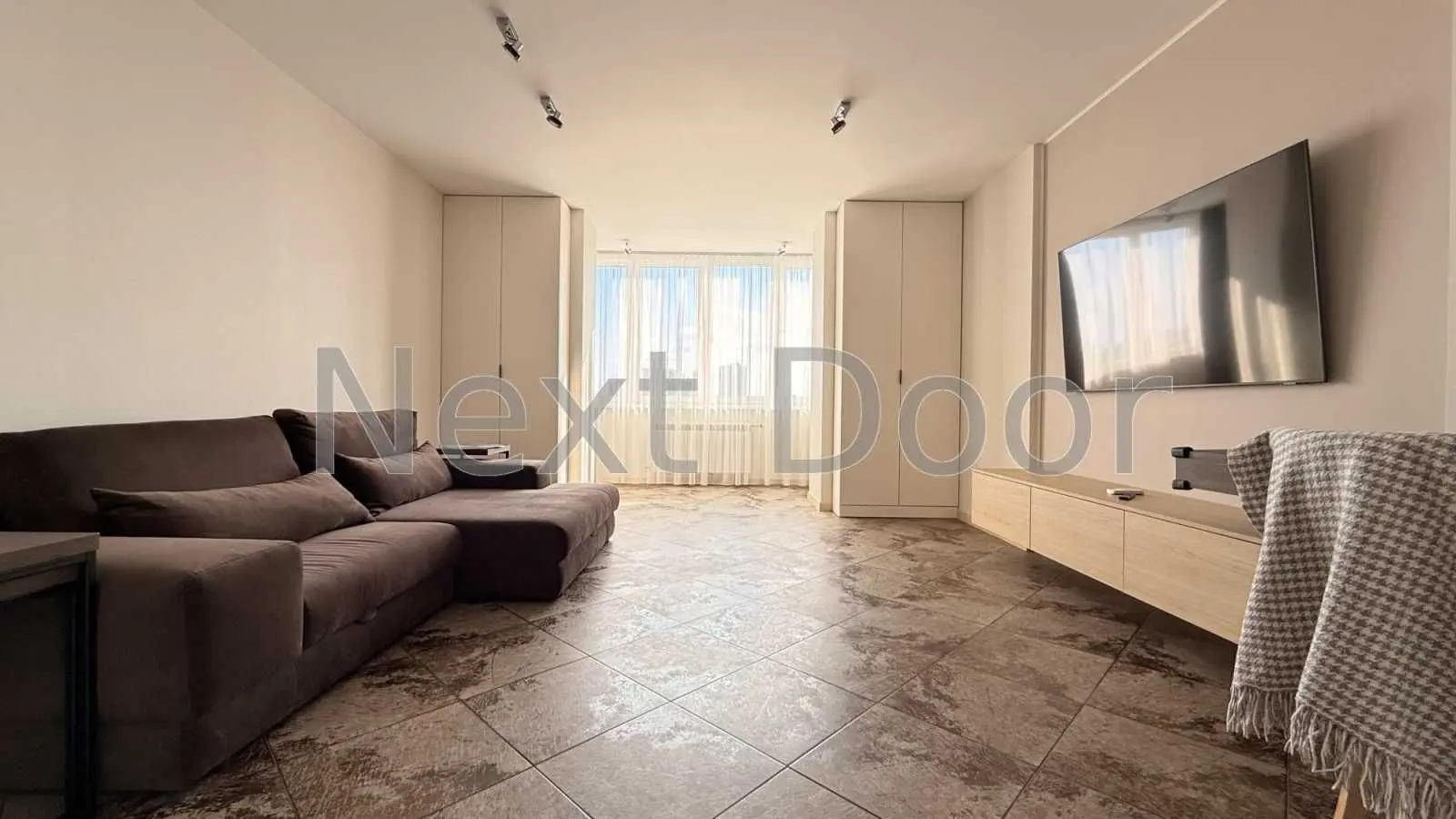 Фото Selling a 2-room apartment, 80 sq.m., Vasylia Kasiiana Street 2/1 Kyiv, price: 155000 USD, code 9547