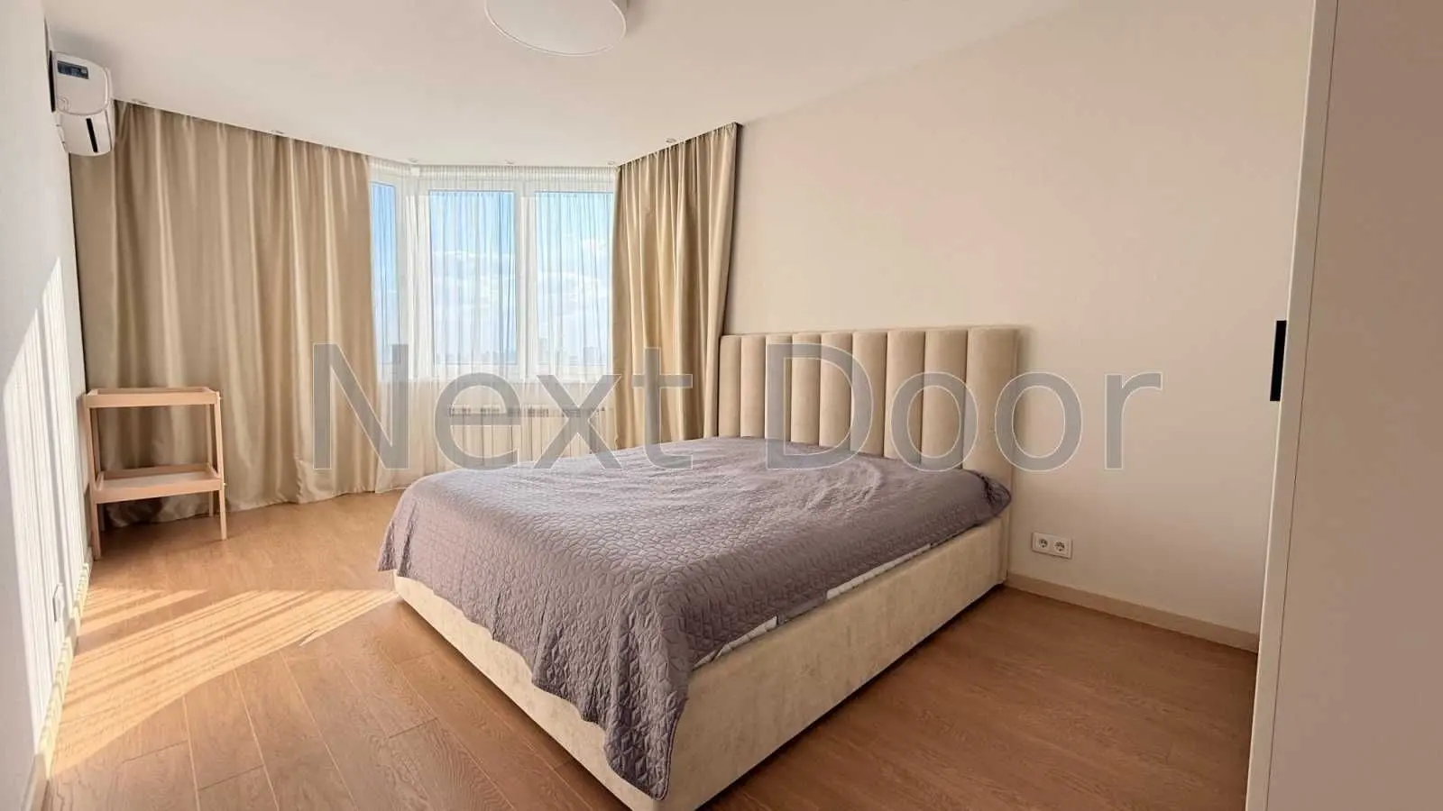 Фото Selling a 2-room apartment, 80 sq.m., Vasylia Kasiiana Street 2/1 Kyiv, price: 155000 USD, code 9547
