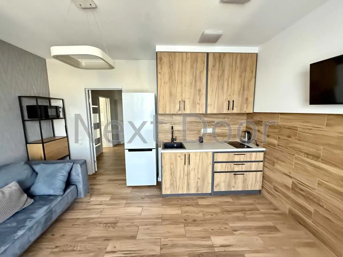 Фото Selling a 1-room apartment, 51 sq.m., Beresteiska Avenue (Peremohy Avenue) 5В Kyiv, price: 125000 USD, code 9548