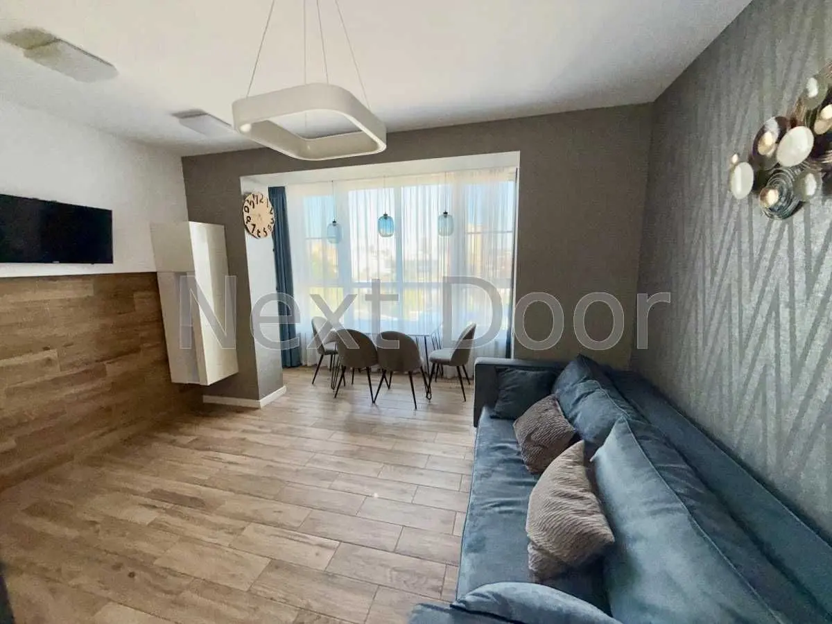 Фото Selling a 1-room apartment, 51 sq.m., Beresteiska Avenue (Peremohy Avenue) 5В Kyiv, price: 125000 USD, code 9548